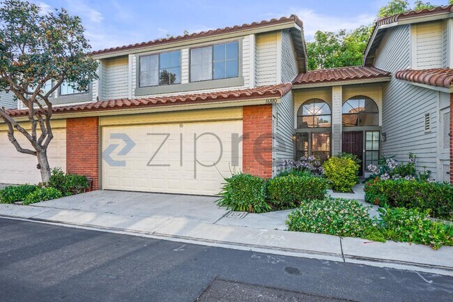 Building Photo - 16810 Picadilly Ln