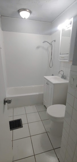Building Photo - 5625 N 57th St