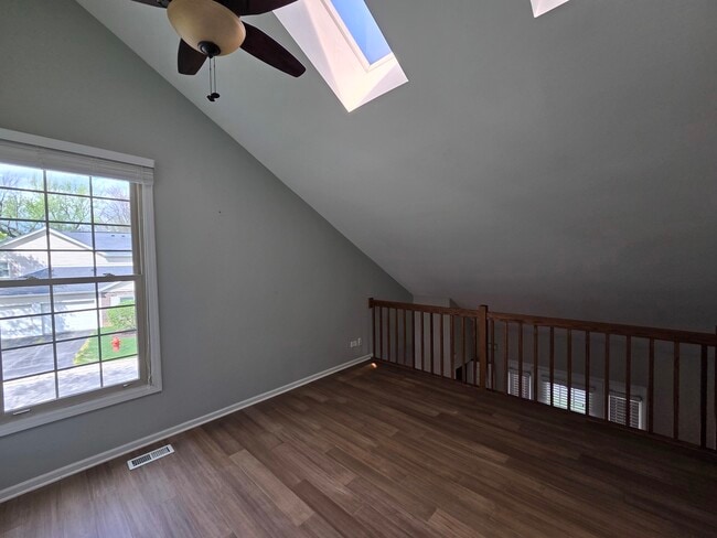 Building Photo - 406 College Crossing