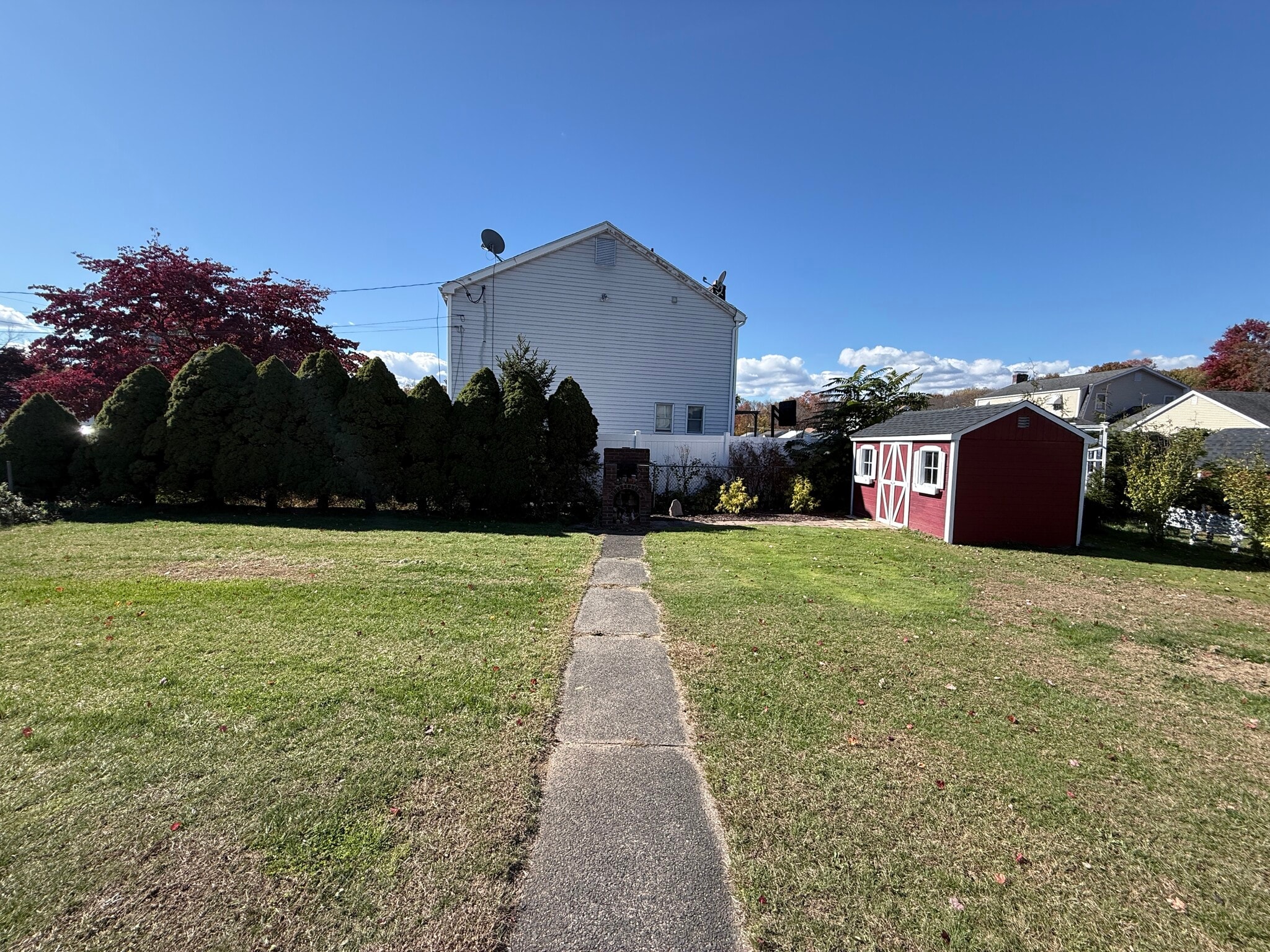 Building Photo - 42 Suffield St