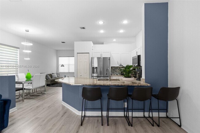 Building Photo - 625 Bald Cypress Rd