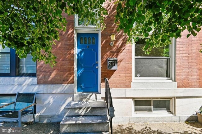 Building Photo - 3720 Foster Ave