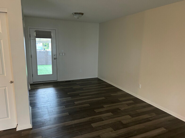 Building Photo - 5017 Freehold Rock Dr