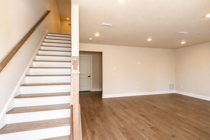 Building Photo - 107 Breckenridge Ct