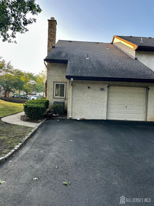 Building Photo - 99 Thoreau Dr