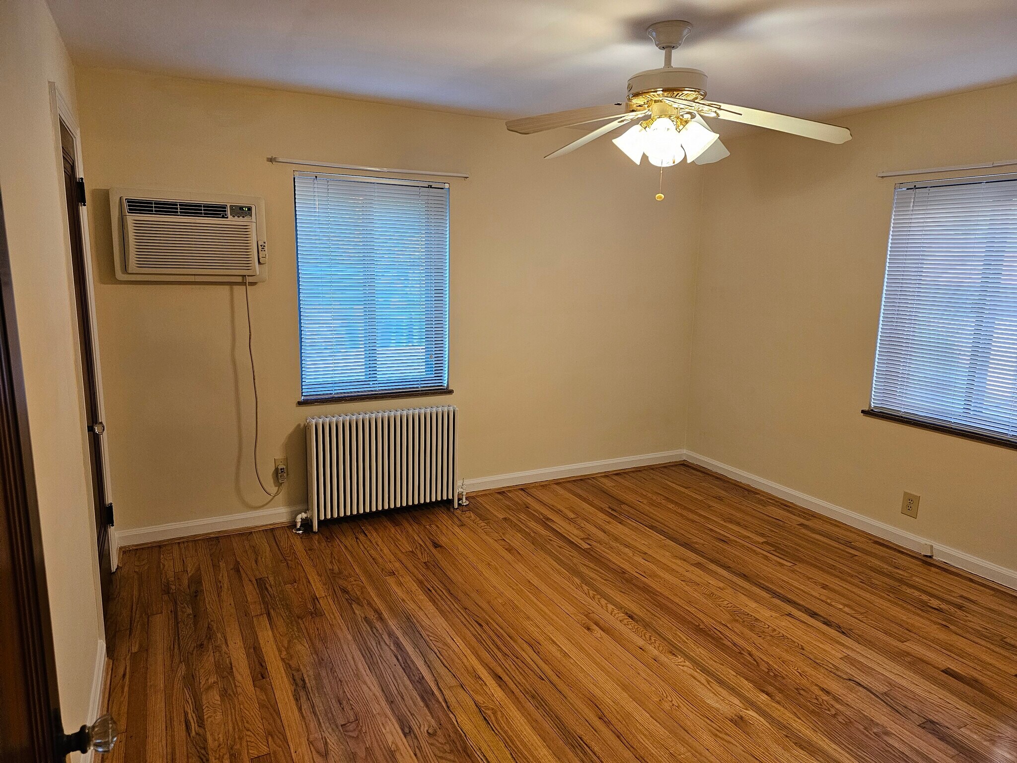 Building Photo - 111 Glenmary Ave