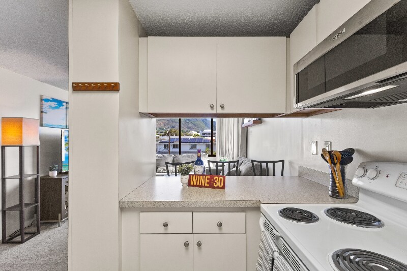 Building Photo - 909 Coolidge St