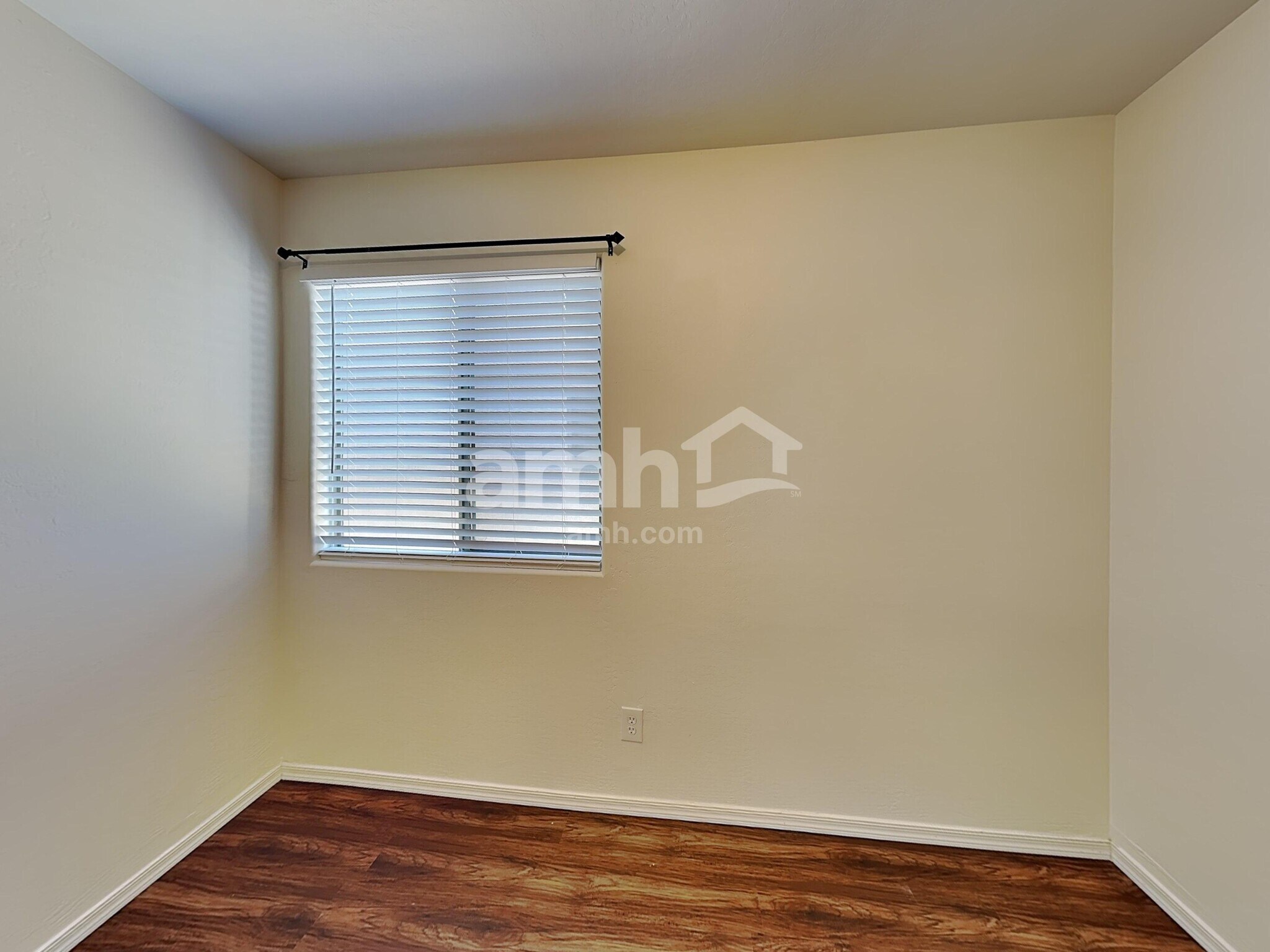 Building Photo - 1786 W Desert Canyon Dr