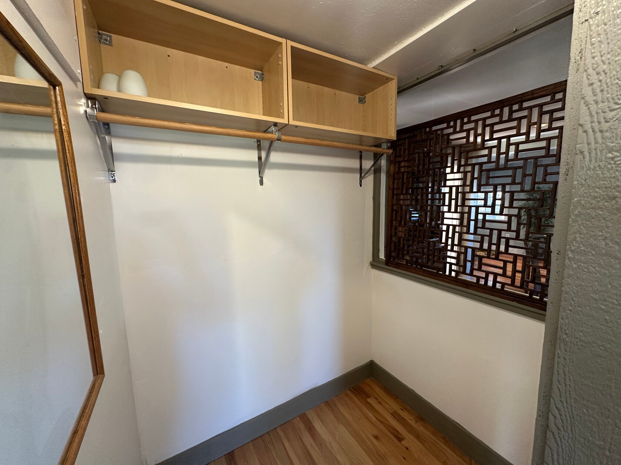 Master closet - 1822 W 35th St