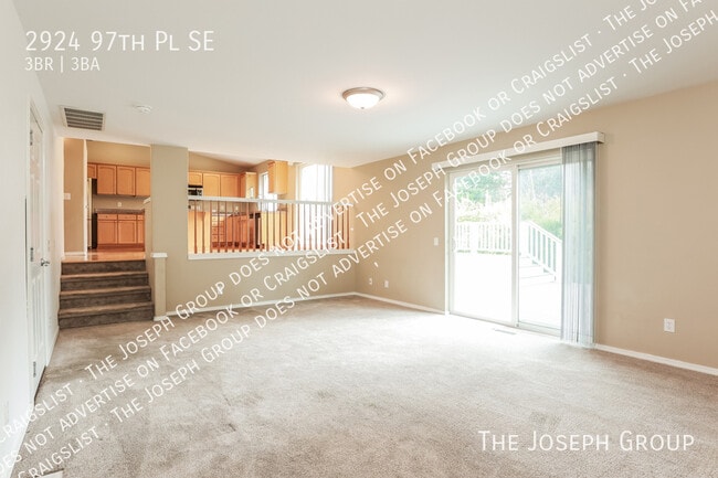 Building Photo - 2924 97th Pl SE