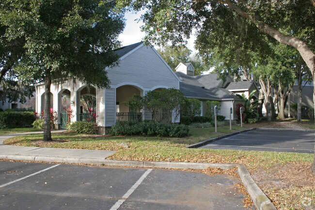 Building Photo - Waterford at Cypress Lake
