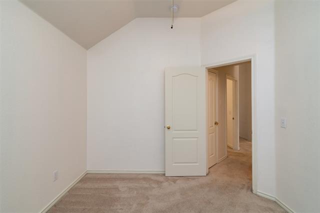 Building Photo - 1621 Oak Brook Ln