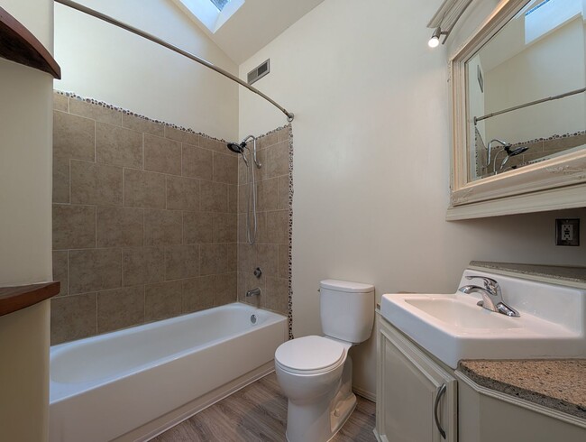 Building Photo - Ranch Style 3-Bedroom, 2-Bath Home In South Eugene!