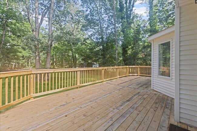 Building Photo - 68 Richter Rd