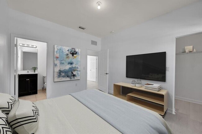 Building Photo - 25241 SW 118th Ave