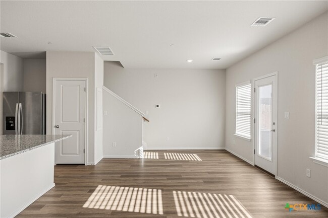 Building Photo - 12811 Village Spun Plz