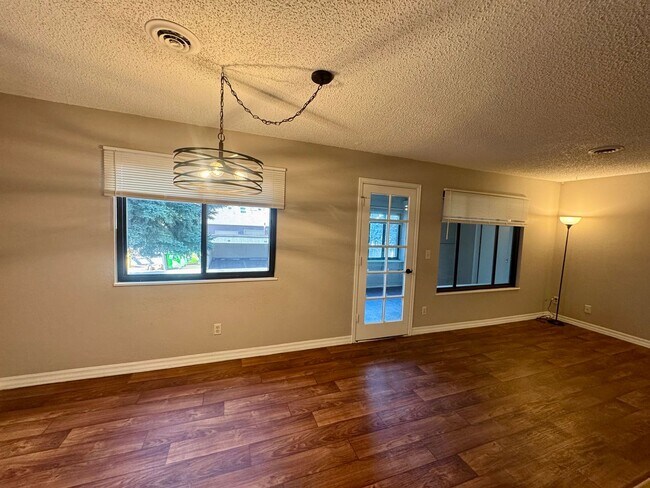 Building Photo - Updated CONDO in Rockrimmon with POOL, TENNIS and PICKLEBALL COURTS!