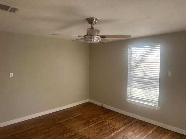 Building Photo - 532 W Hughes St