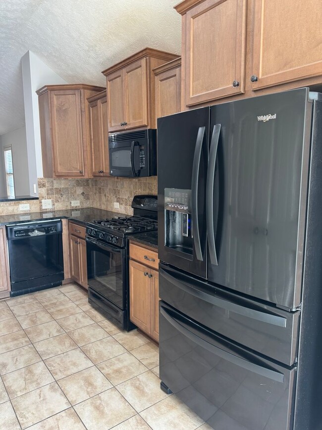 Building Photo - Pike Road Home