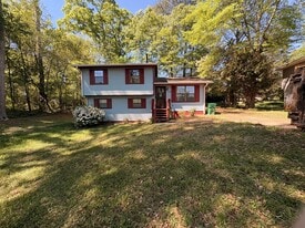 Building Photo - 2794 Stardust Ct
