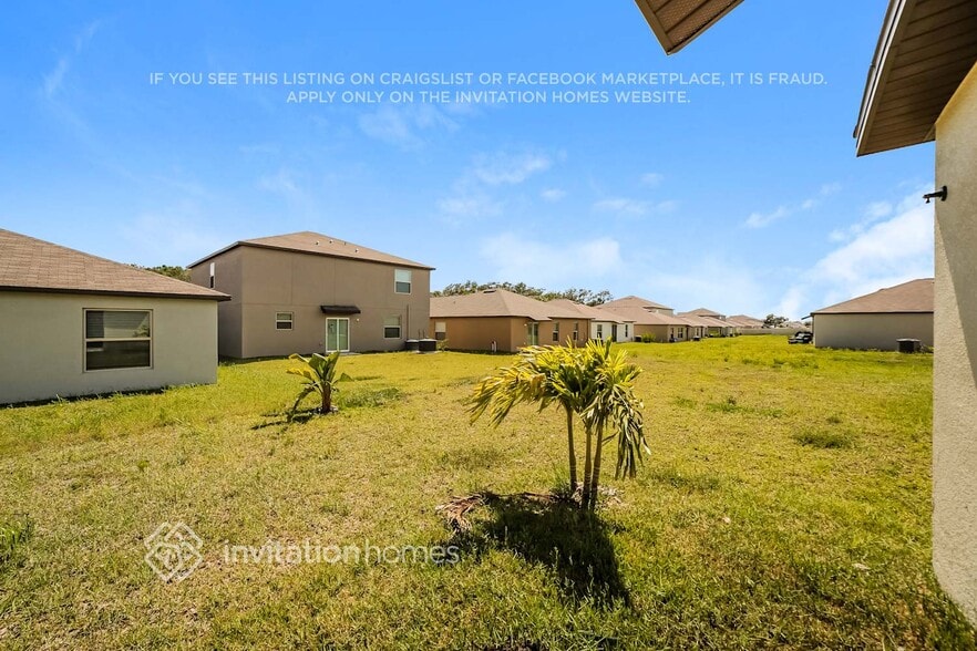 Building Photo - 1893 Crinkle Leaf Ct