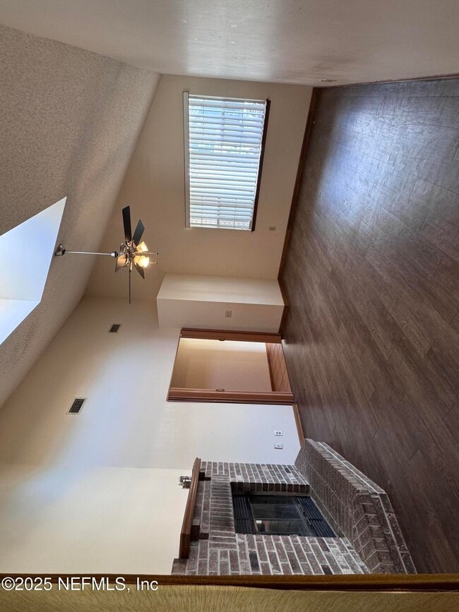 Building Photo - 403 Filmore Dr