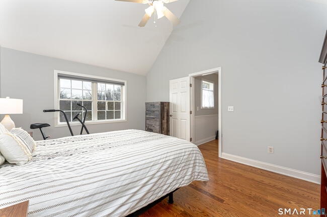 Building Photo - 280 Old Lambert Rd