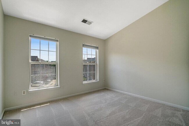 Building Photo - 6504 Trask Terrace