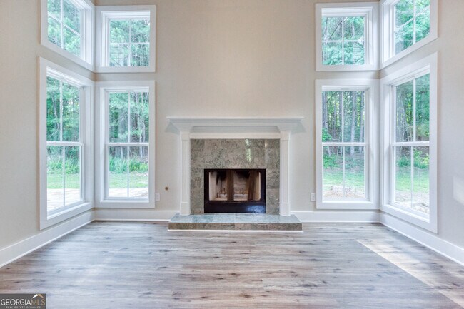 Building Photo - 4085 Fawn Valley Dr