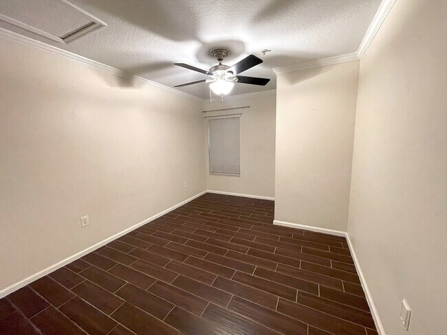Building Photo - 4066 Meander Pl