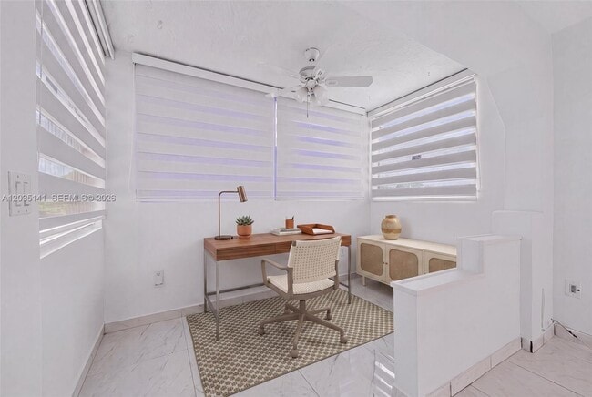 Building Photo - 10300 Coral Wy