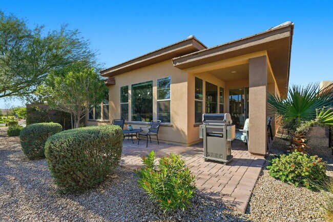 Building Photo - 35989 N Kennedia Ln