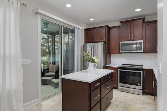 Building Photo - 127 Adelanto Ave