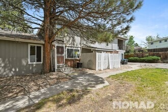 Building Photo - Charming 2BR Townhome in Aurora