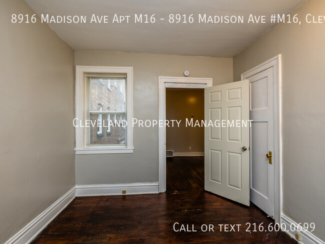 Building Photo - Madison Ave One Bedroom Apartment  *Special*