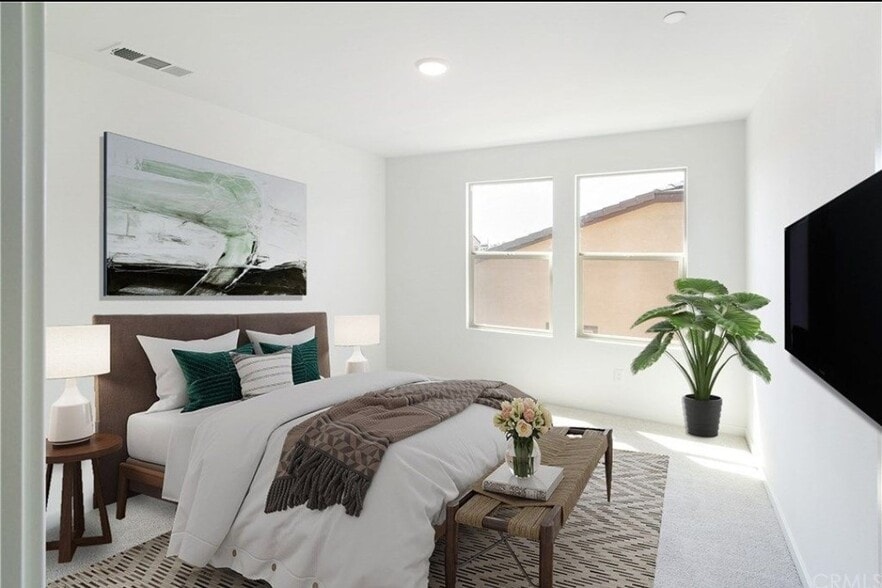 Upstairs suite -Room#1 - 31192 Campolina Way