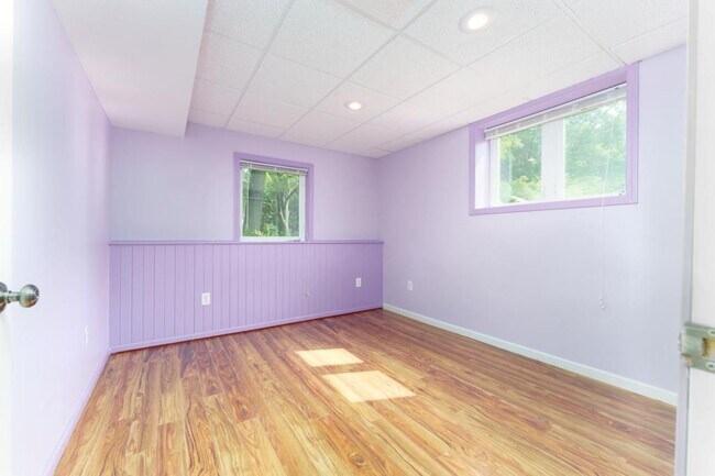 Building Photo - 3620 Zimmer Rd