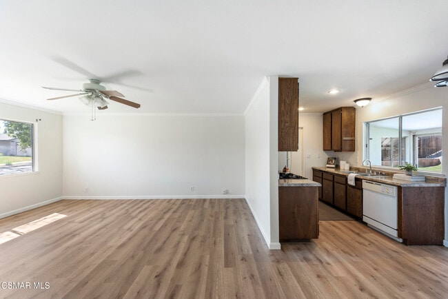 Building Photo - 14773 Stanford St