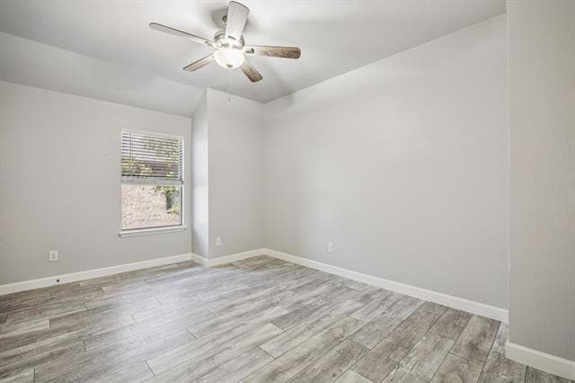 Building Photo - 813 Lake Forest Trl