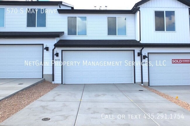 Building Photo - 570 May Dr