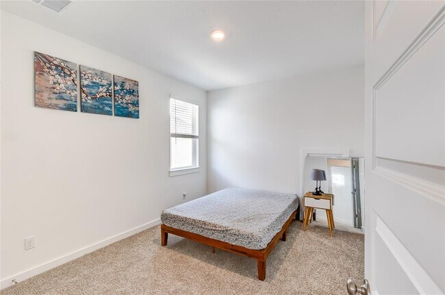 Building Photo - 961 Oak Chase Wy