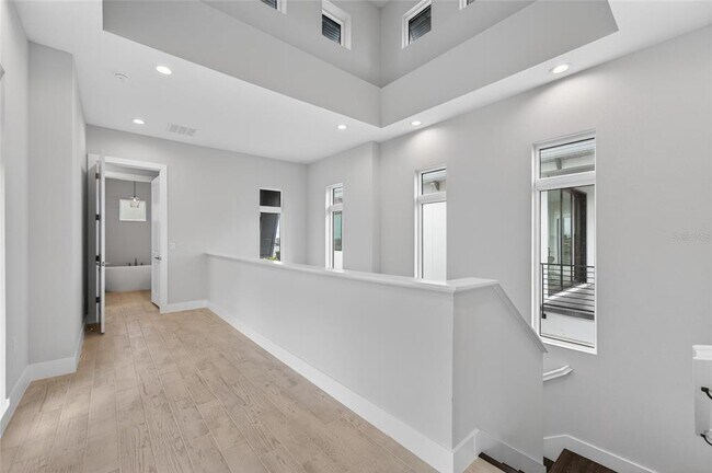 Building Photo - 5917 Cat Claw Ln
