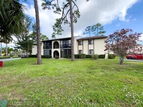 Building Photo - 301 Knotty Pine Cir