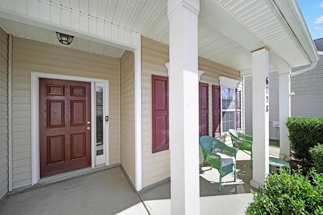 Building Photo - Lovely 3 Bed 2.5 Bath Home in Fort MIll.