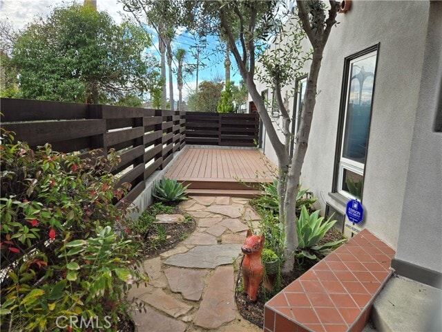 Building Photo - 4979 E 14th St