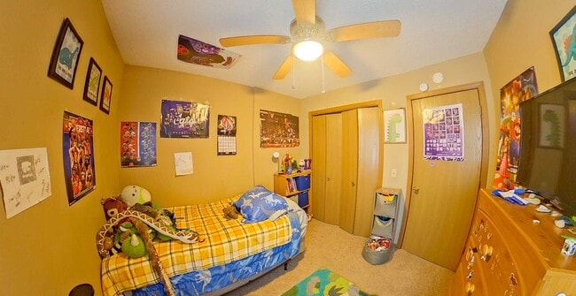 Building Photo - 3D Tour Available - 4 Bedroom + Washer & D...