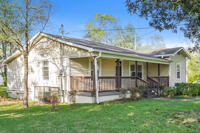 Building Photo - 5659 Warrior River Rd