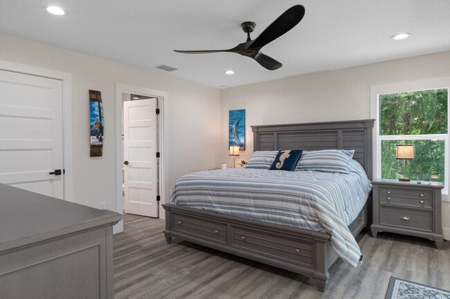 Building Photo - 10358 W Hein Trl