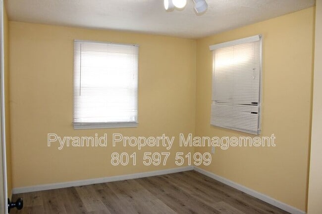 Building Photo - 760-762 N 100 W