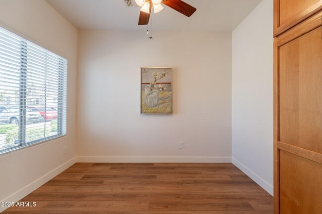 Building Photo - 26638 N Babbling Brook Dr